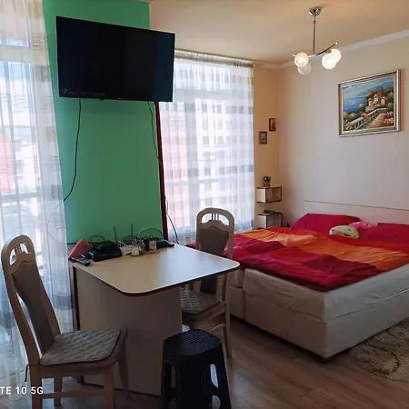Apartman V Rainbow 2 Holiday Complex * サニービーチ